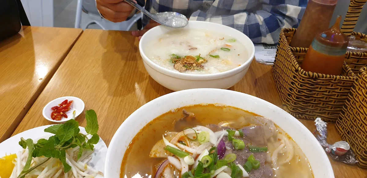 Congee, Pho Hung