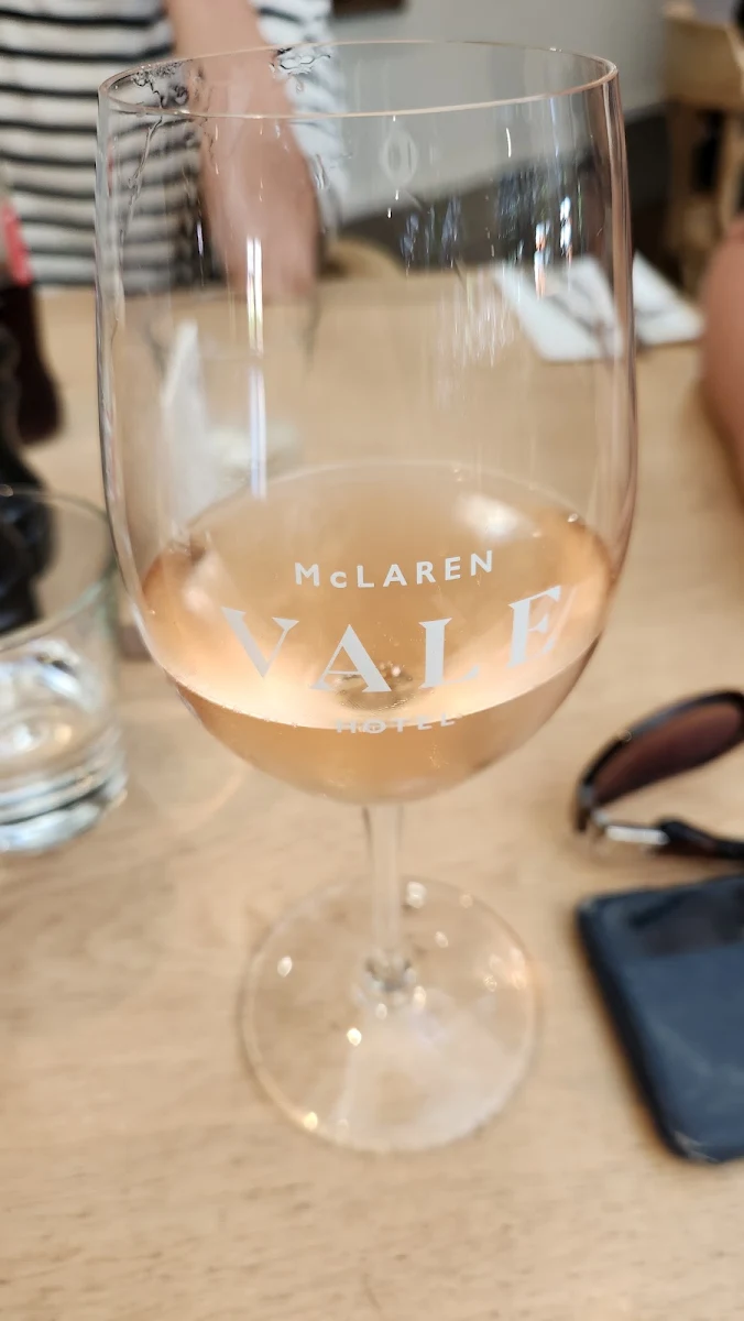 Highlights, Vale Bar