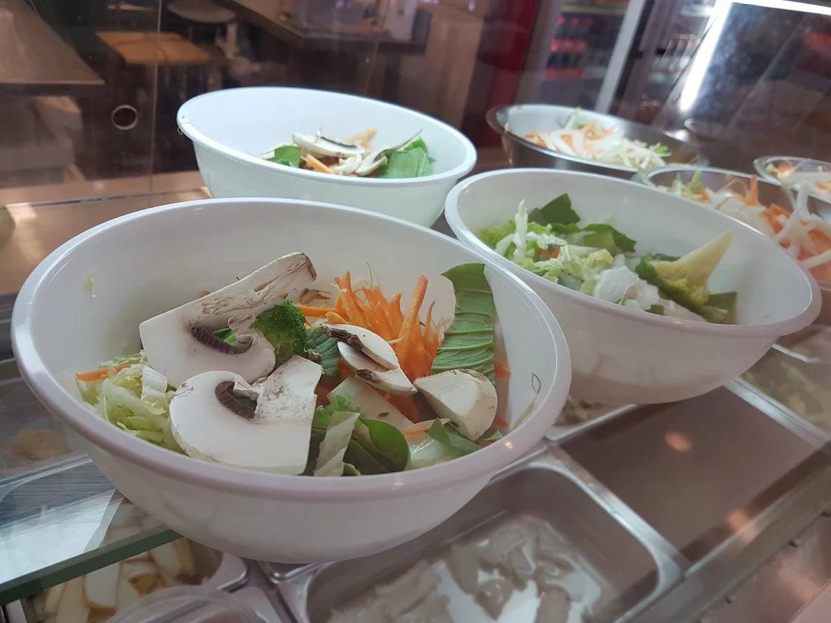 Fresh Ingredients, Noodle Paradise