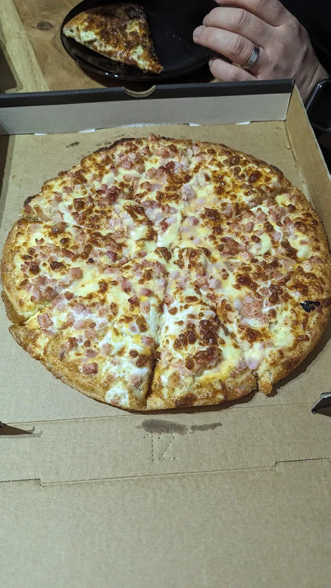 Aussie Egg & Bacon, 3 Black Bears Pizza Upper Mt Gravatt