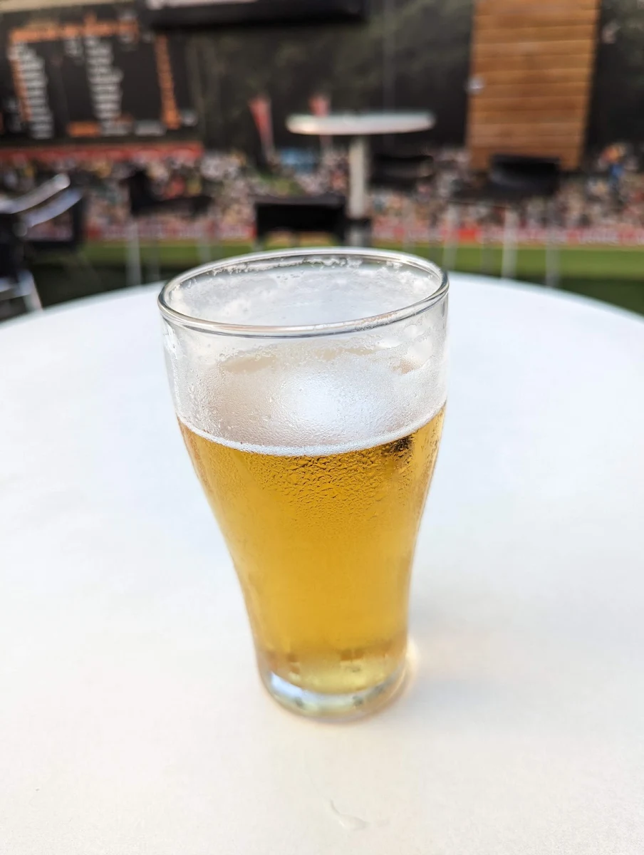 Beer, Rex Hotel