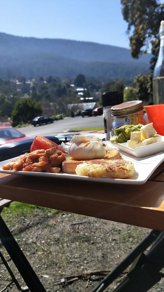 Highlights, Cog Bikes & Brew Cafe