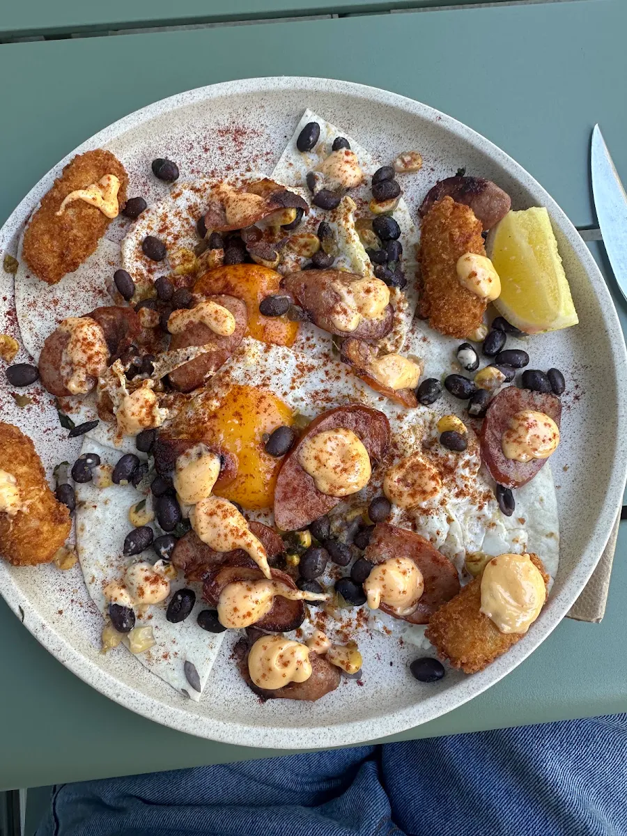 Highlights, Good Neighbour Cafe