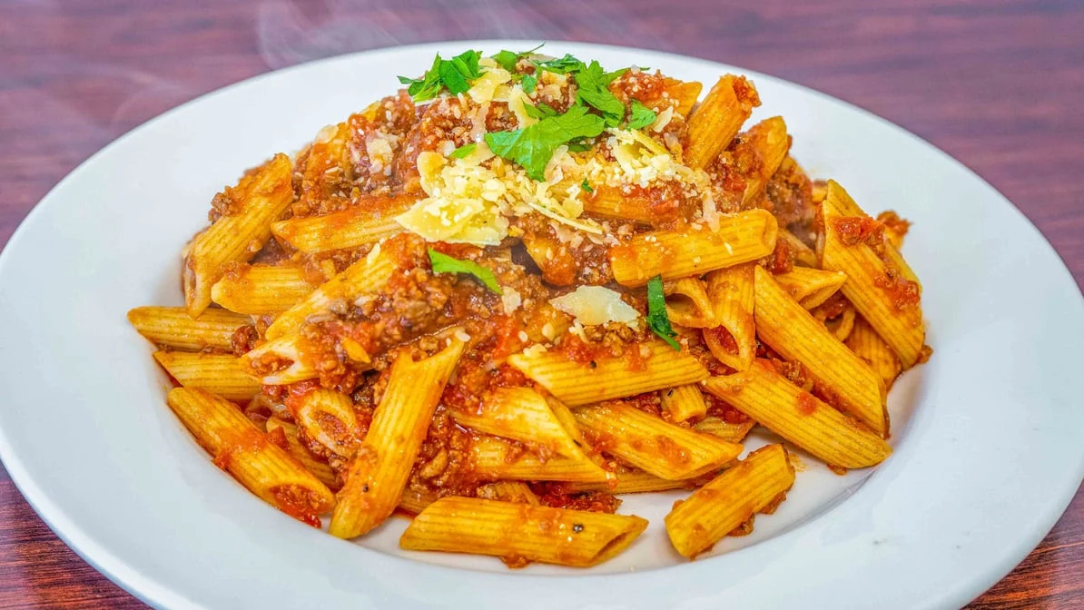 Highlights, Loui and Frankos Pizza & Pasta on Broadway