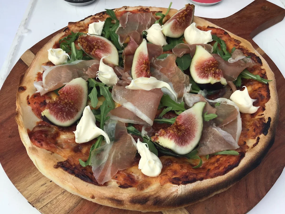 Highlights, Roama Mobile Wood Fired Pizzeria