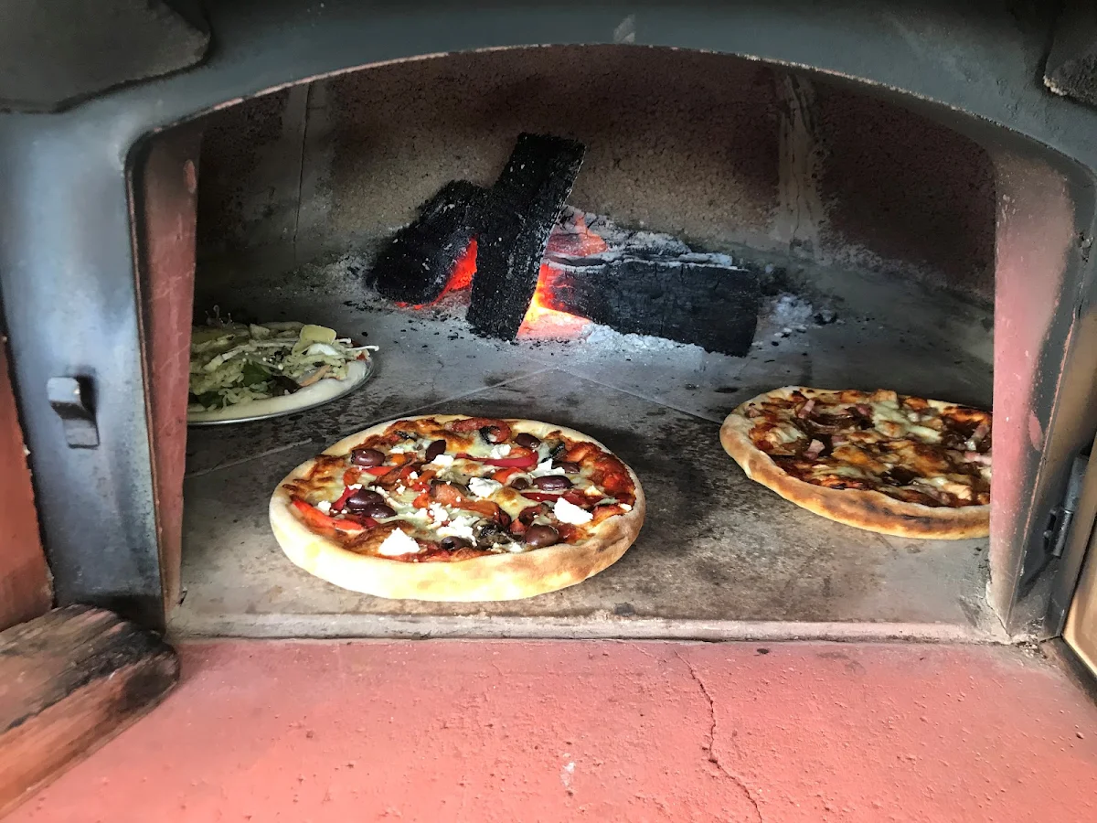 Highlights, Roama Mobile Wood Fired Pizzeria
