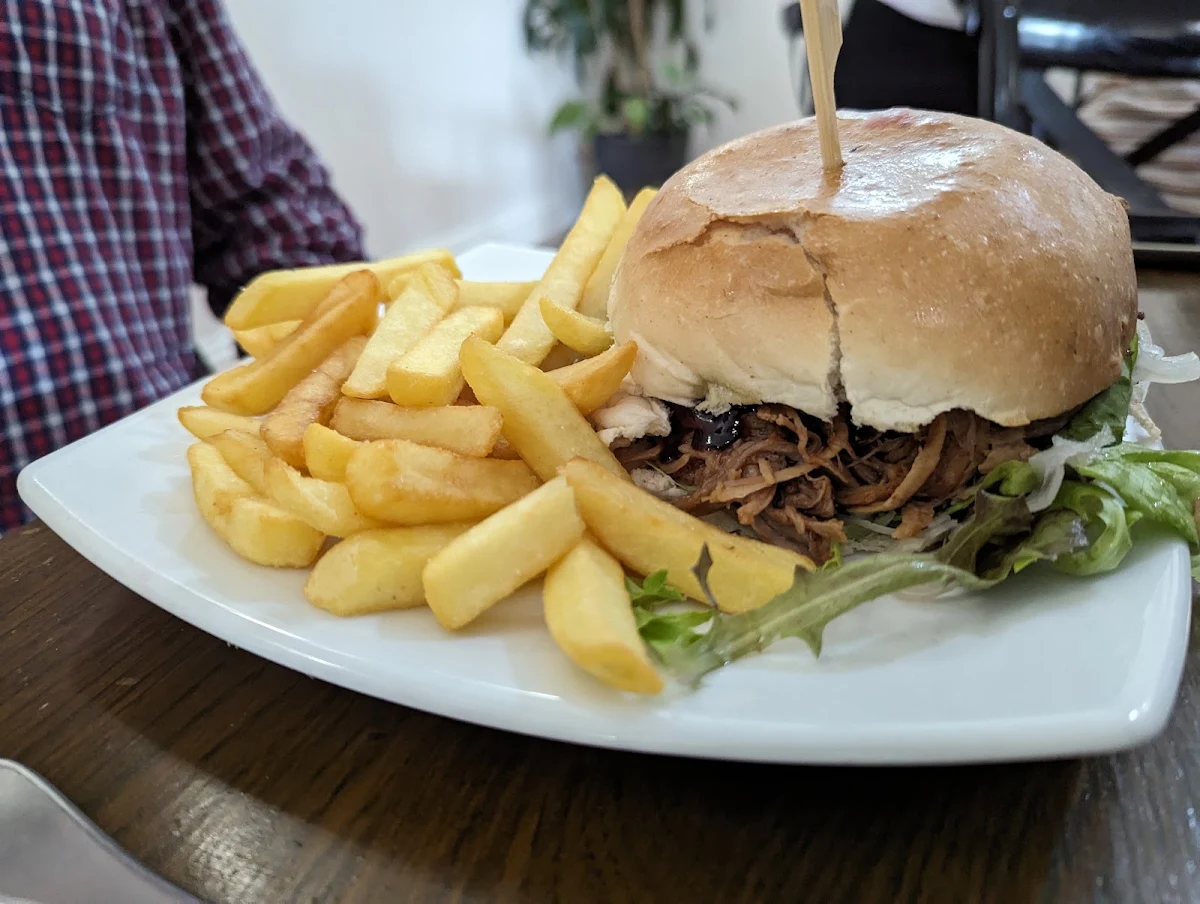 Pulled Pork Burger