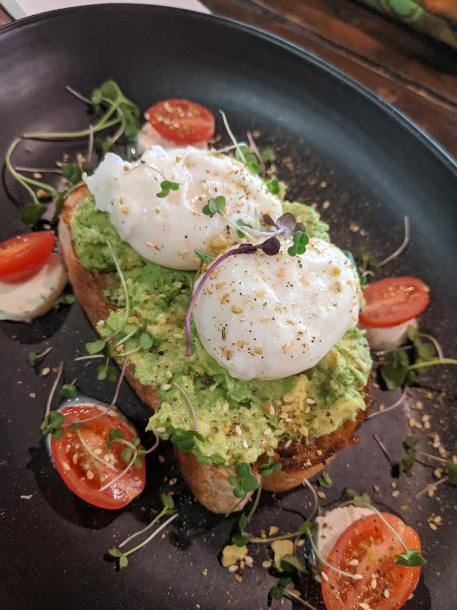 Smashed Avocado, Kings Bridge Bar & Restaurant
