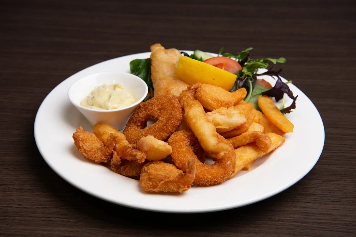 Highlights, Gully Bistro @ Green Gully Soccer Club