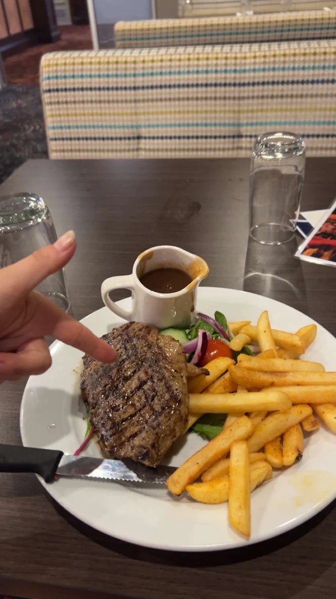 Highlights, Gully Bistro @ Green Gully Soccer Club