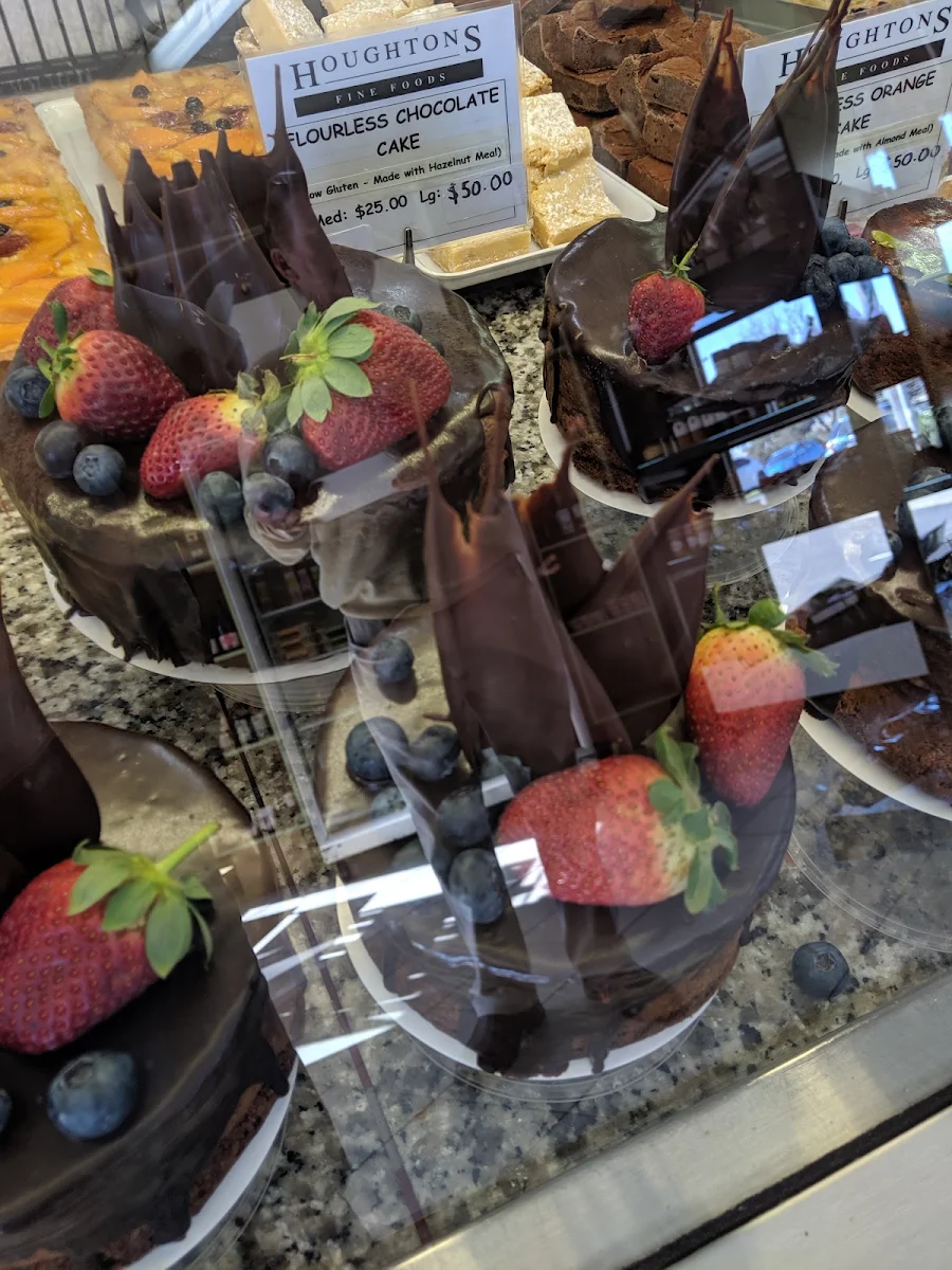 Highlights, Houghtons Food Store