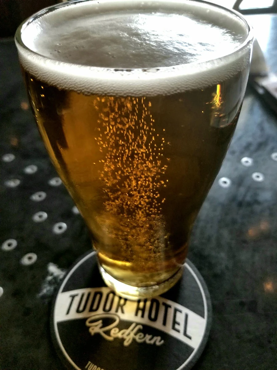 Beer, Tudor Hotel Redfern
