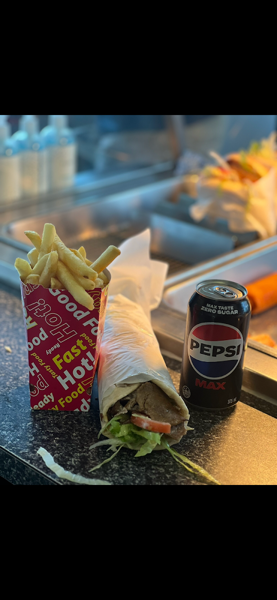 Highlights, Hammonds Kebabs & Cafe