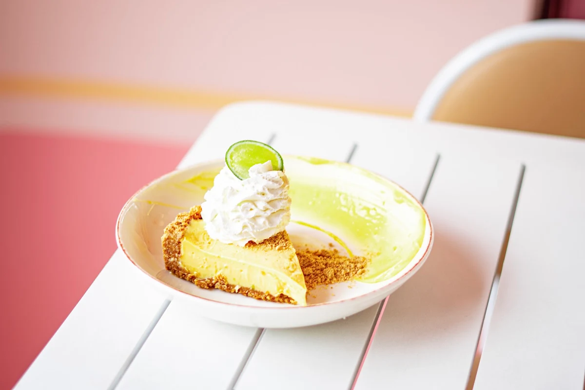 Key Lime Pie, SUNSET DINER