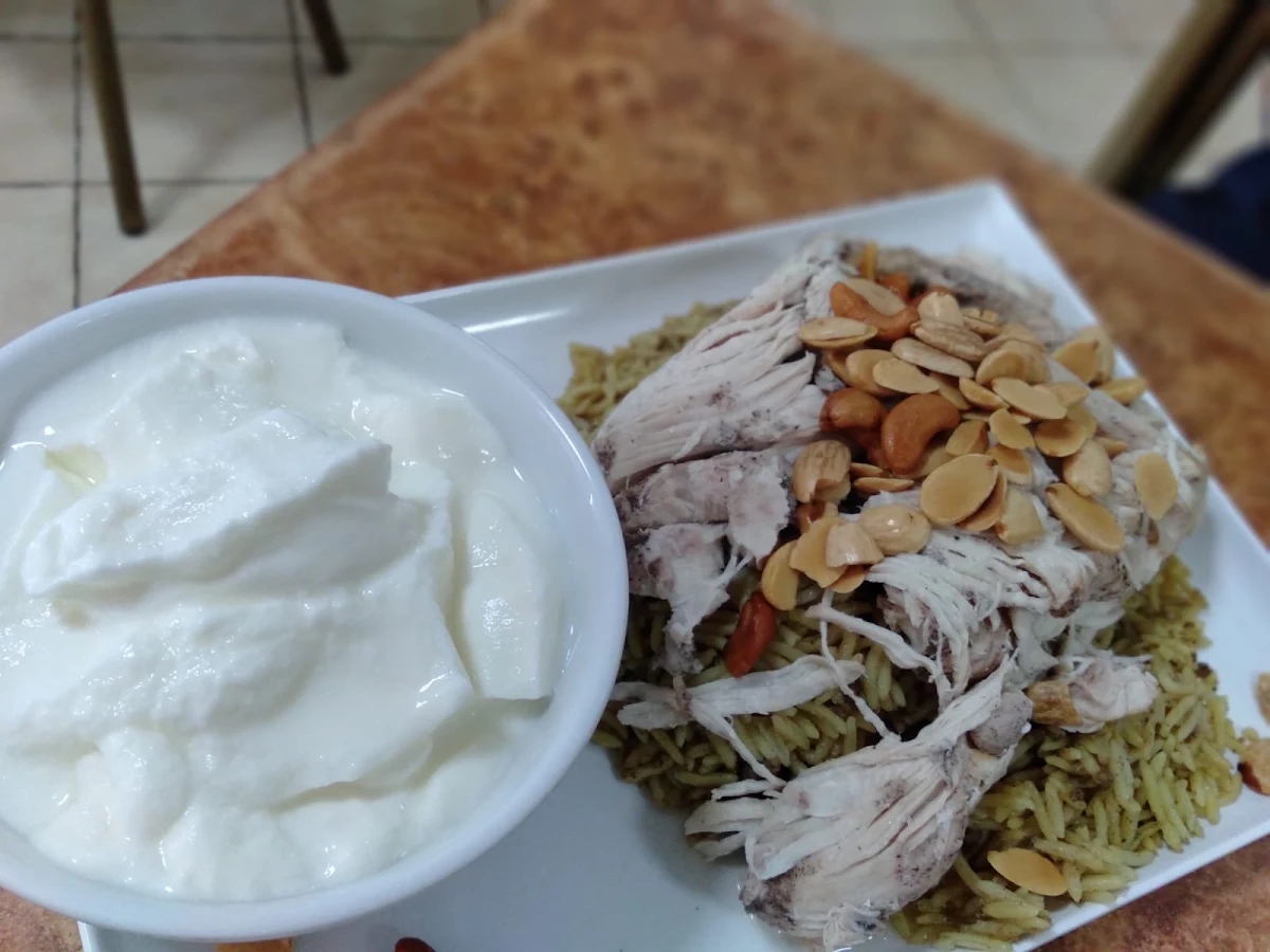 Highlights, Abu Adam's Restaurant