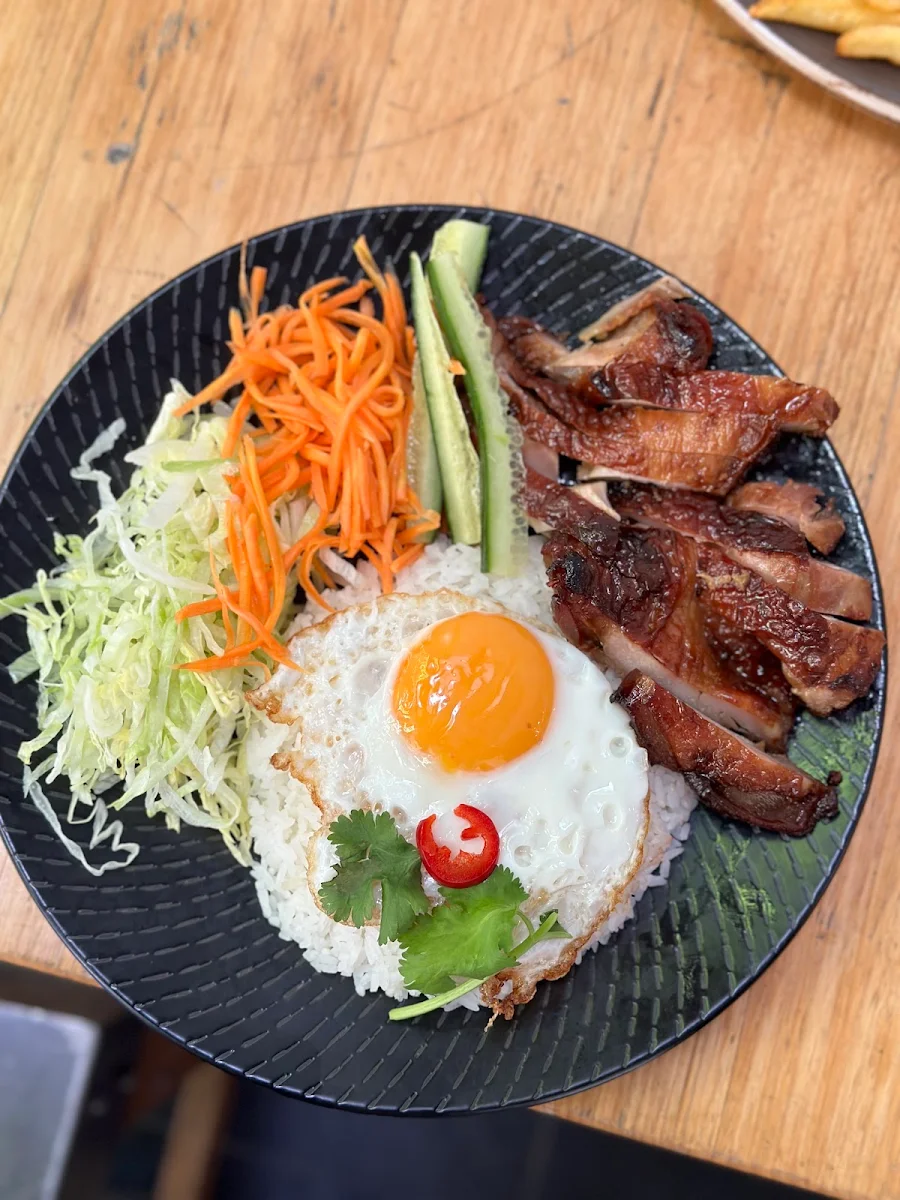 Highlights, Scooter Cafe