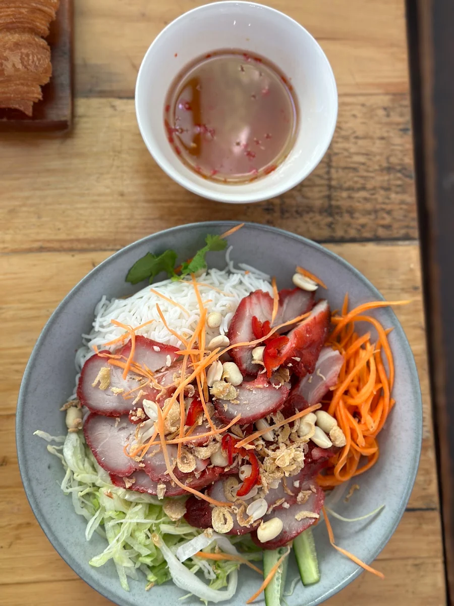 Highlights, Scooter Cafe