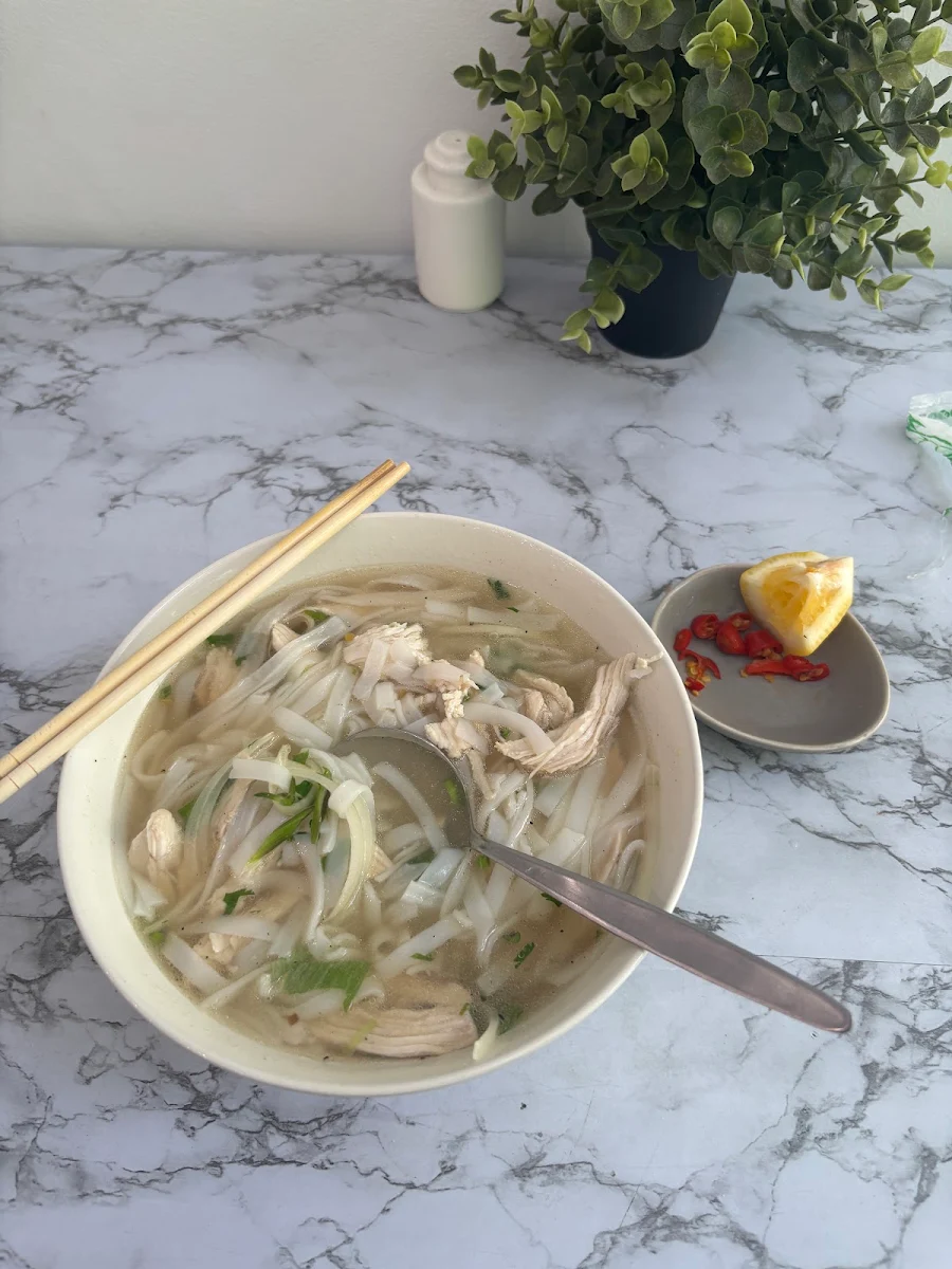 Pho, Scooter Cafe