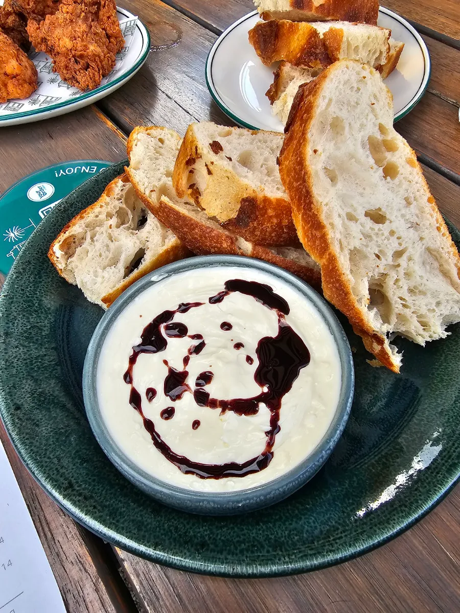 Sourdough, Teller