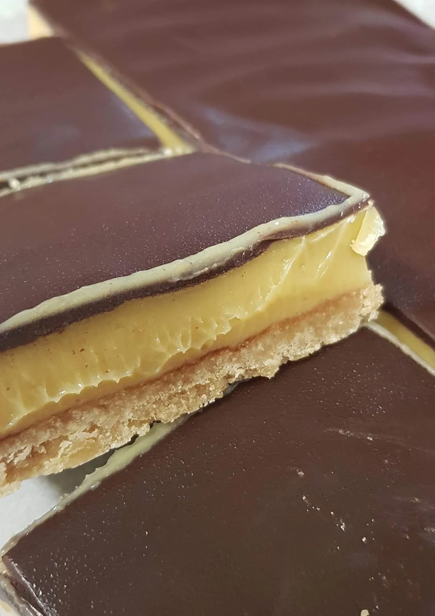 Caramel Slice