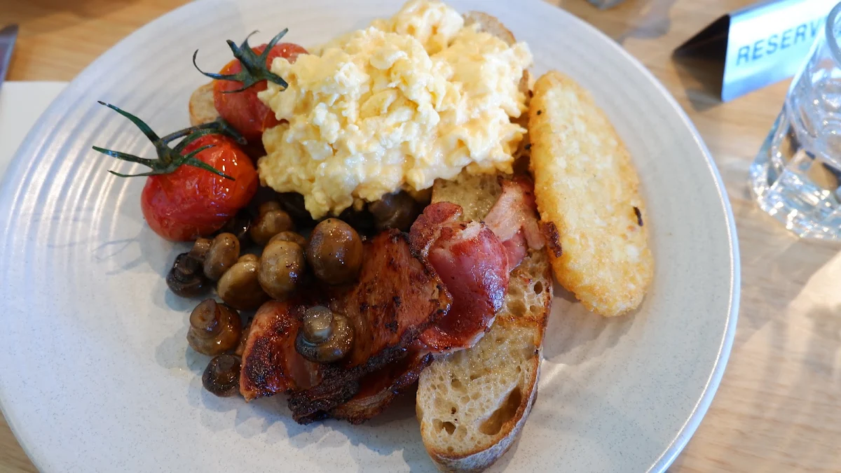 Big Breakfast