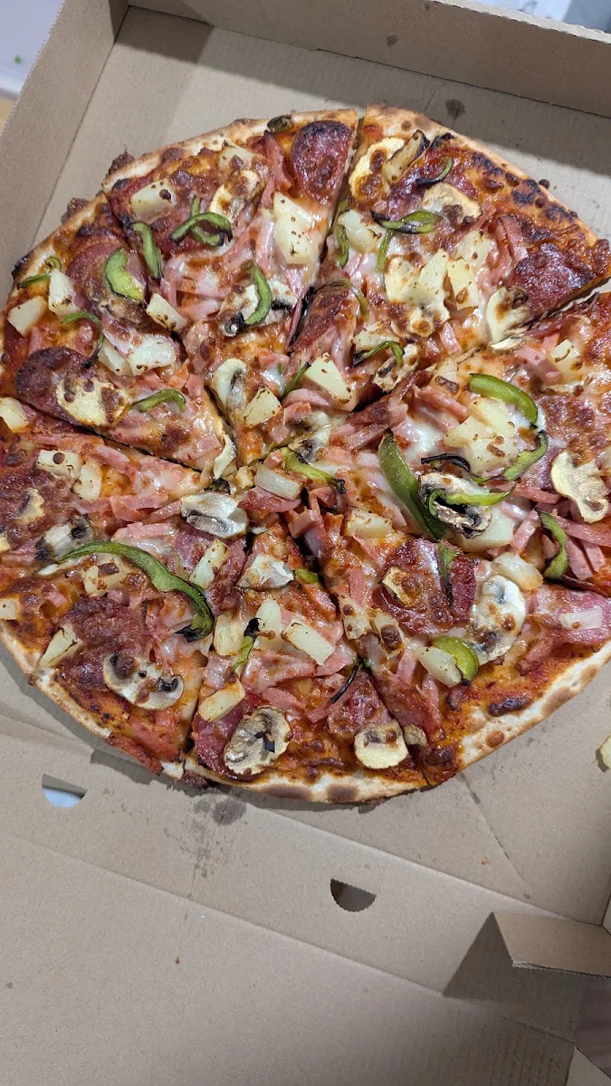 Highlights, Red Fire pizza and kebab
