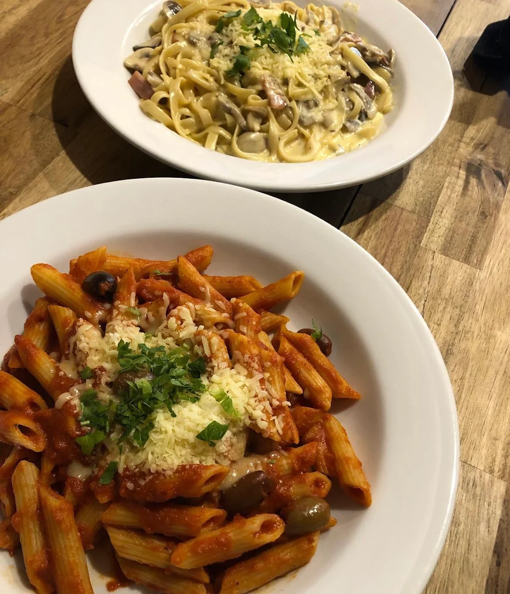 Highlights, Creative Gourmet Pizza and Grill