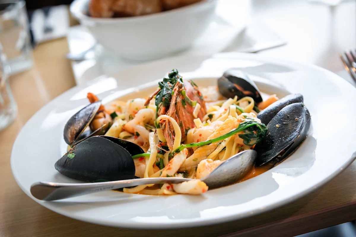 Seafood Linguini