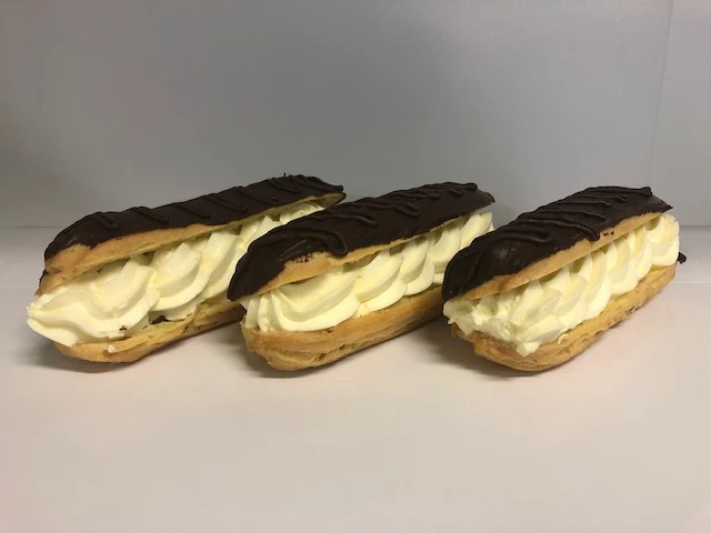 Chocolate Éclair, Bazzas's Bakehouse