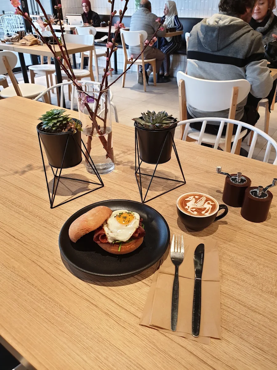 Highlights, Caffe Cherry Beans