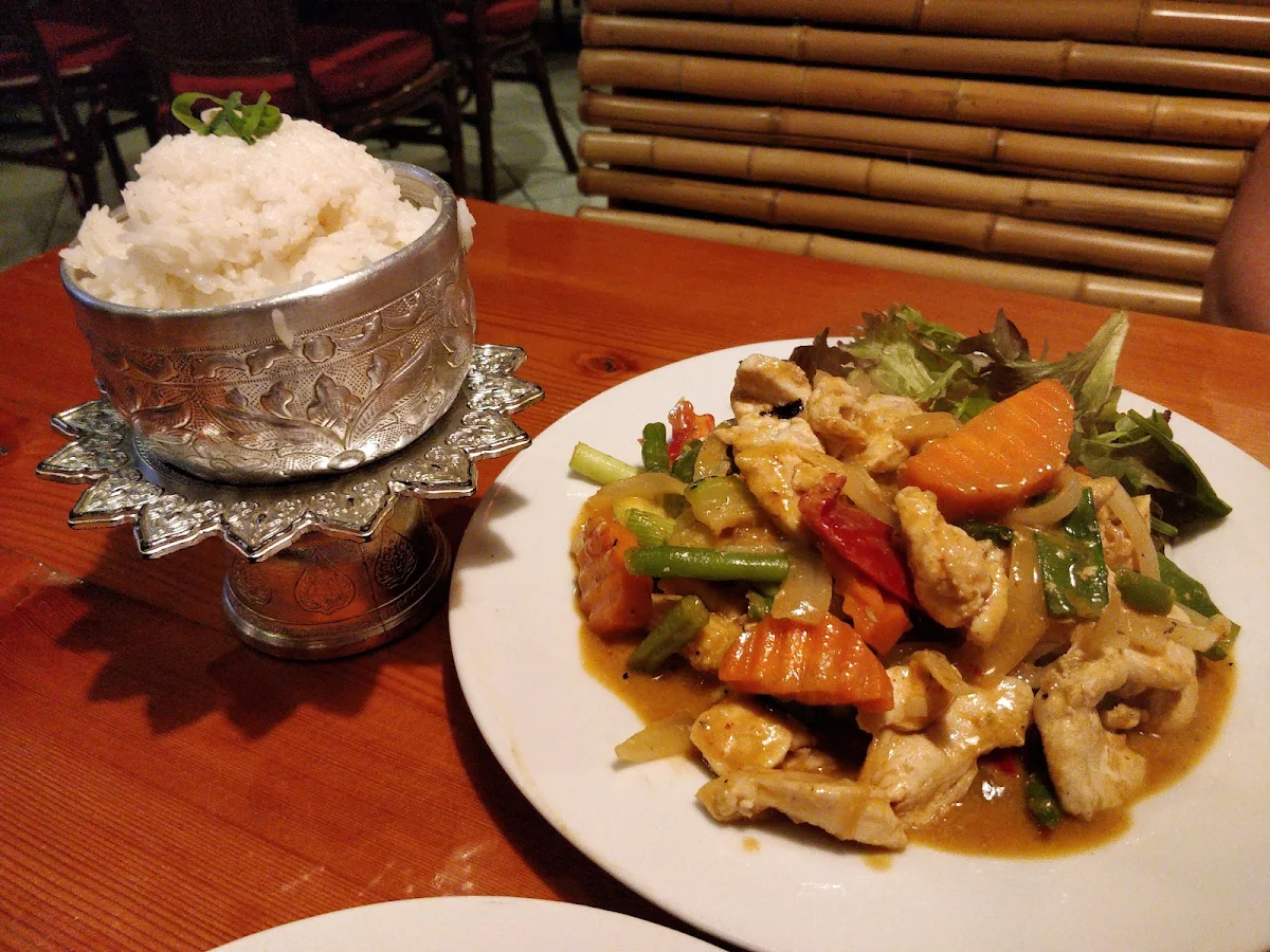 Satay Chicken Stir Fry