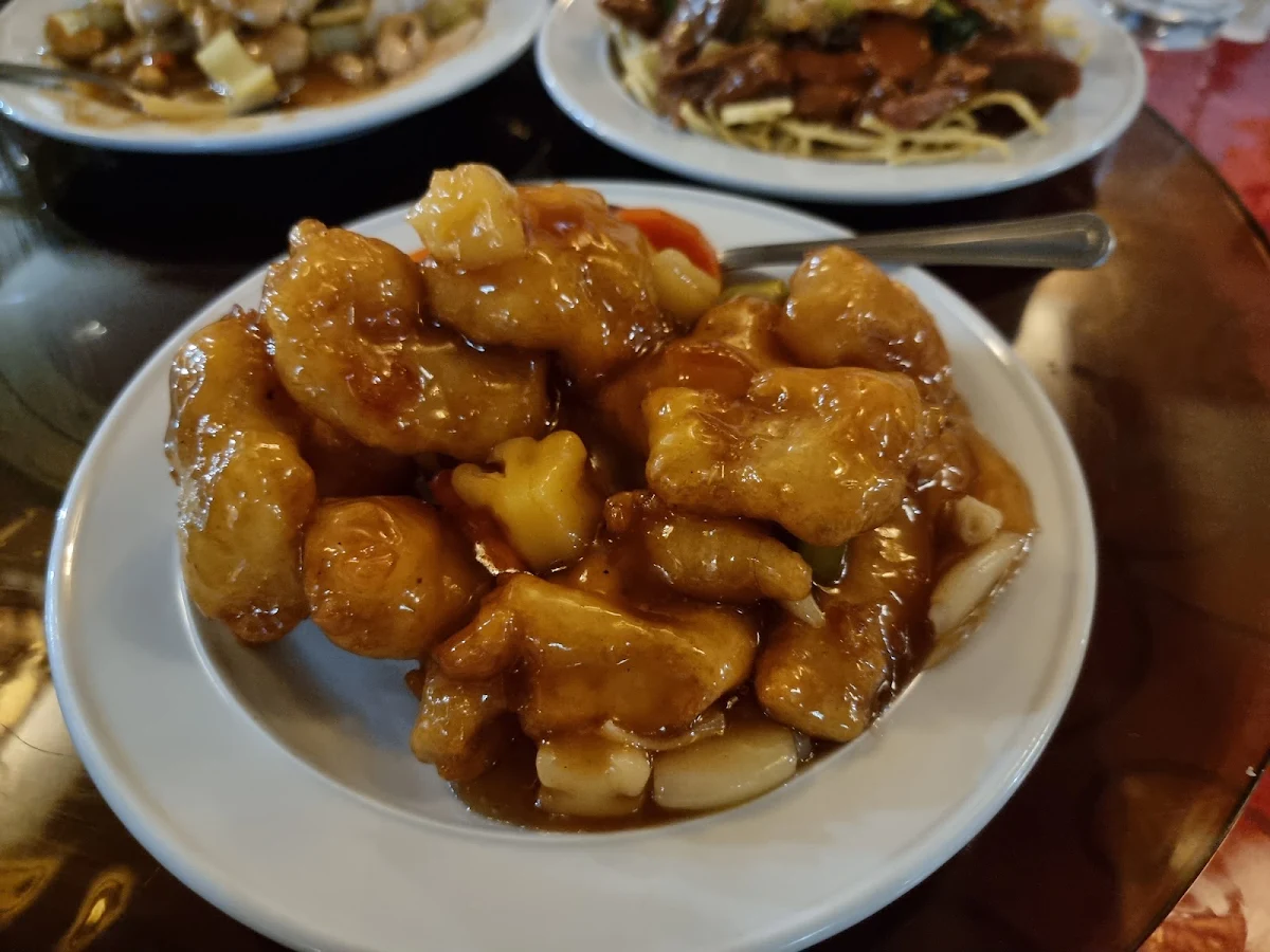 Highlights, Ocean Palace Licensed Chinese Restaurant