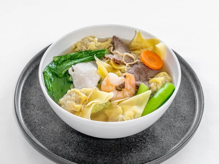 Highlights, Noodles at the Bay