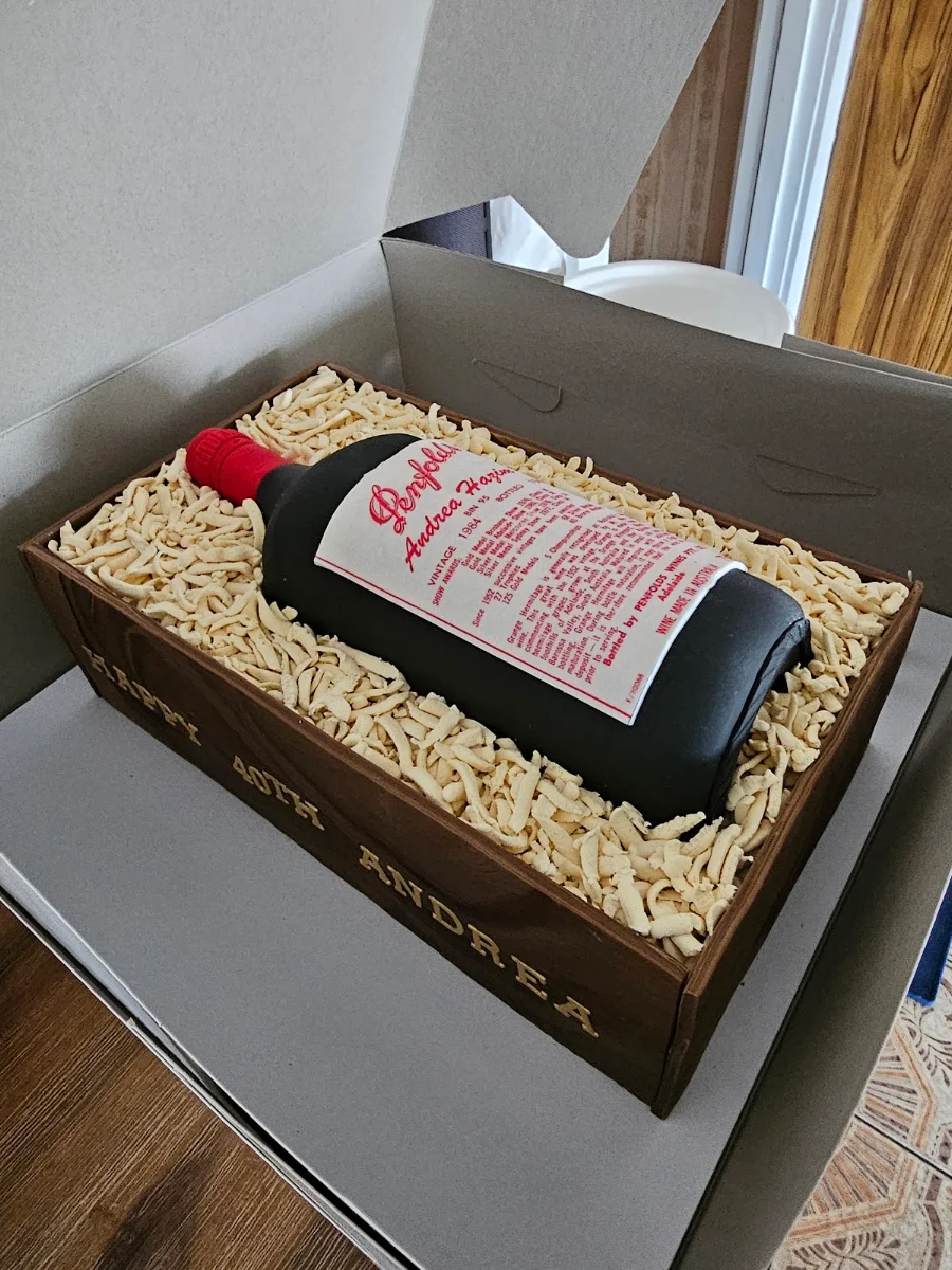 Highlights, Fantasy Cakes