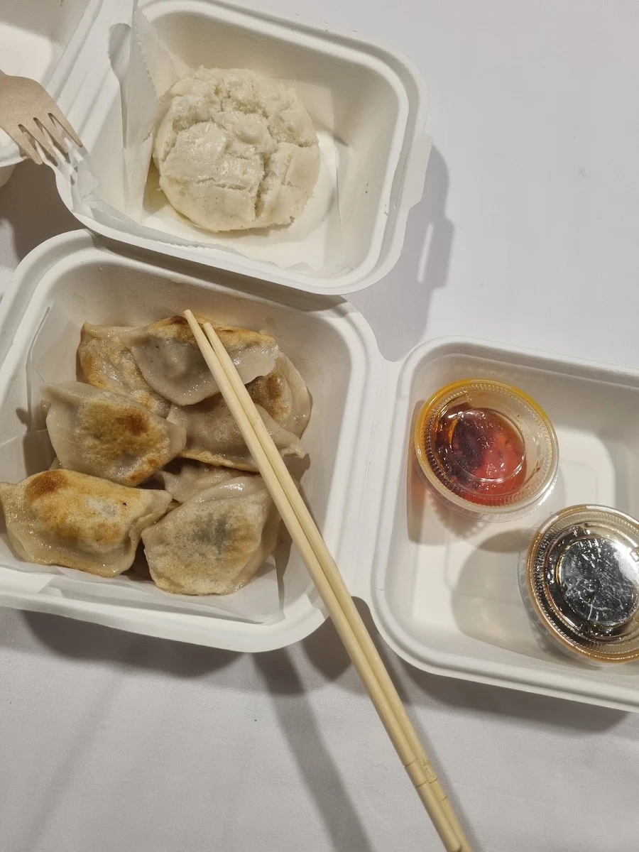 Highlights, Dumplings & MoMo House