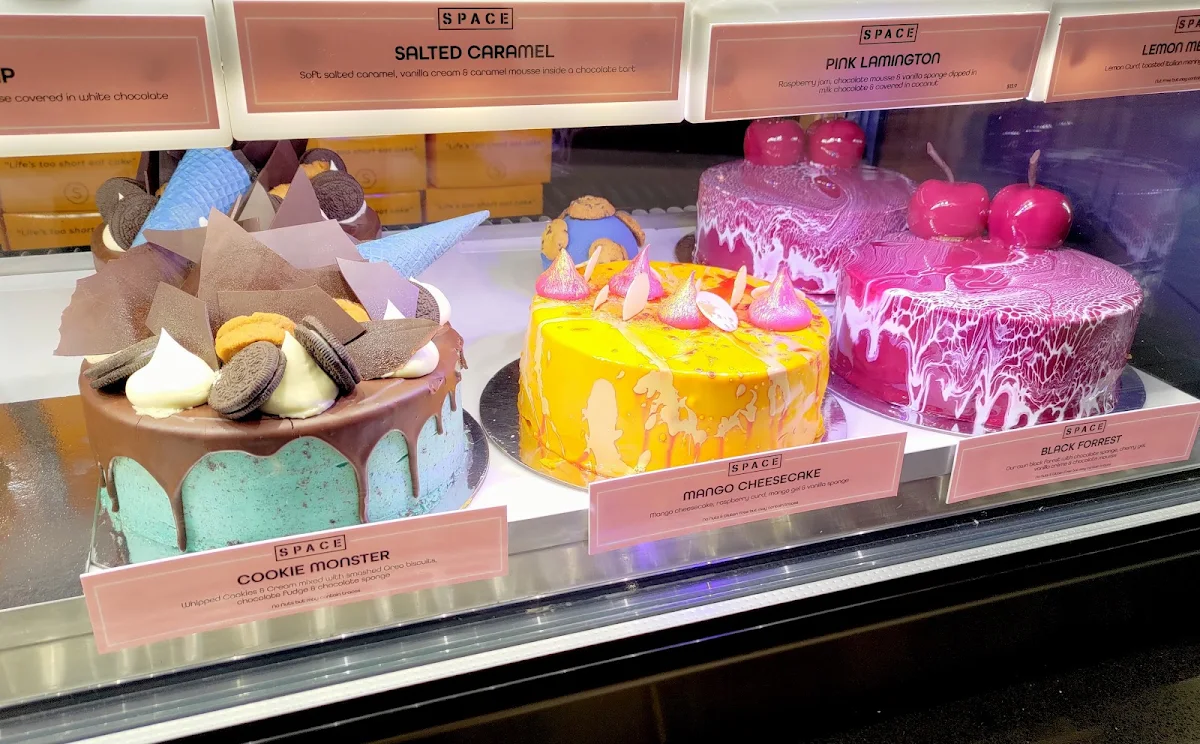 Cake, Space Kitchen