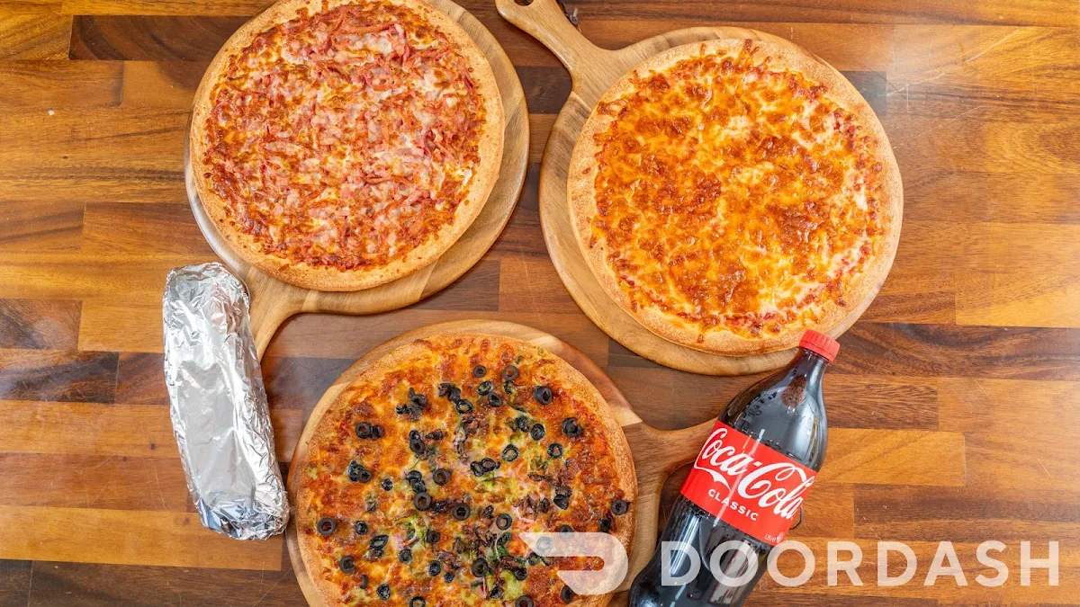 Highlights, Pizza Jones