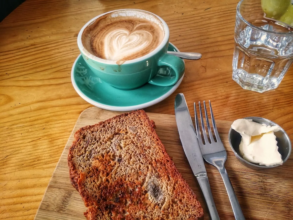 Banana Bread & Caffè Latte