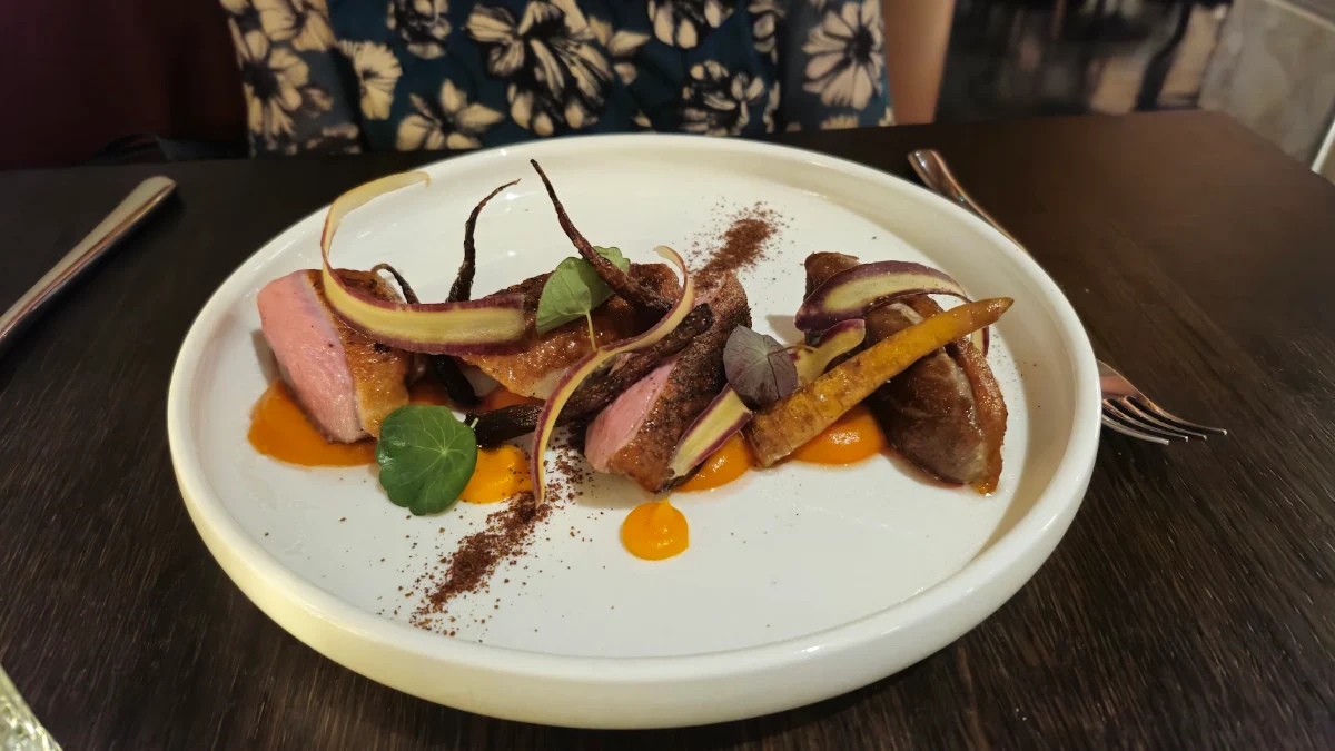 Duck, Como Restaurant