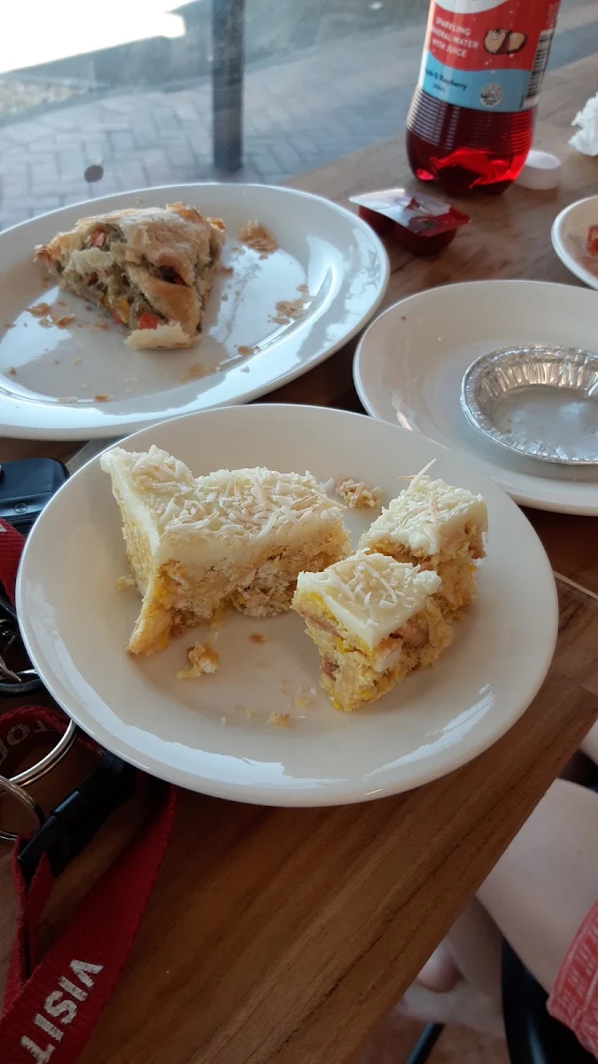 Lemon Slice, Bakes & Cakes Bakery