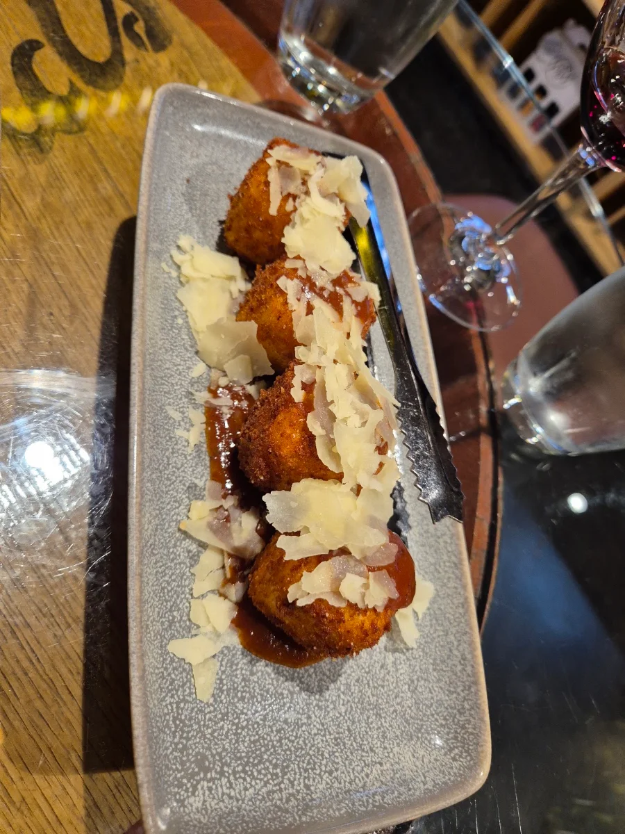 Tapioca, Wined Bar (National Wine Centre of Australia)