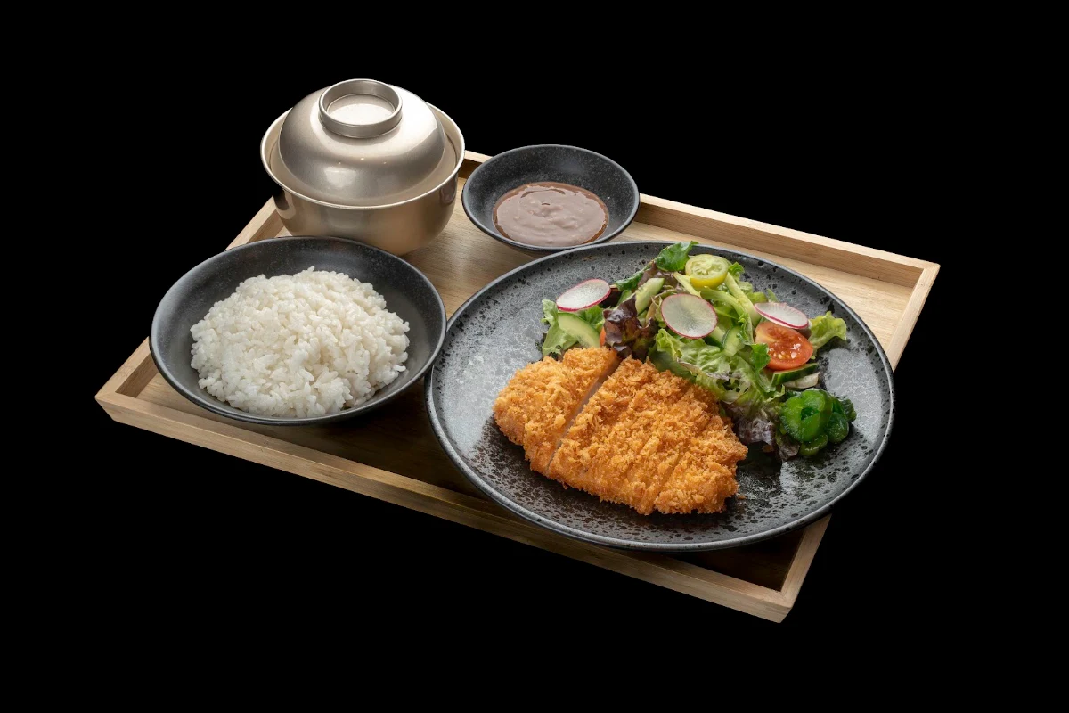 Highlights, Sara Ramen & Yakitori Bar