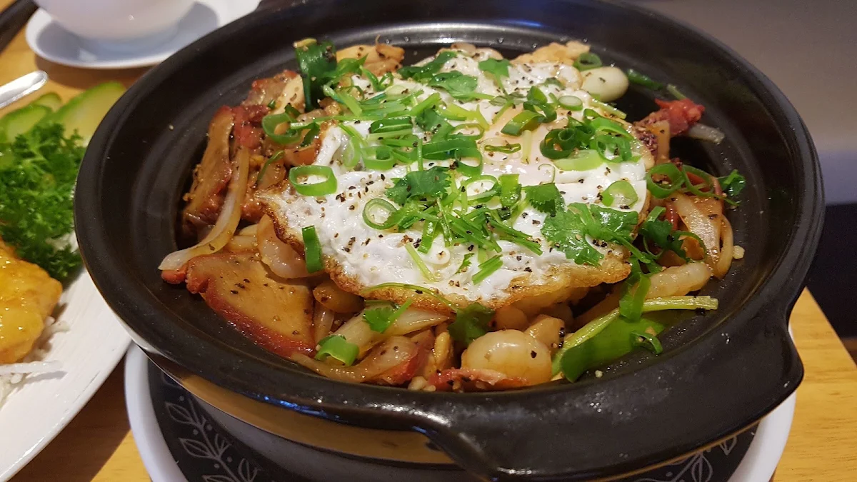 Highlights, North China Restaurant