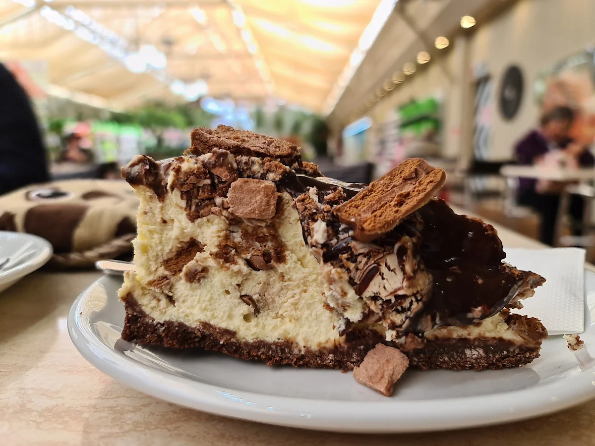 Cheesecake, Doncho's Cafe