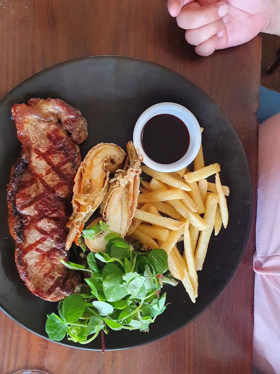 Steak & Balmain Bug, The Lakehouse Pizza Bar and Grill