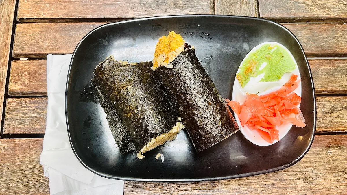 Highlights, Sushi Hut
