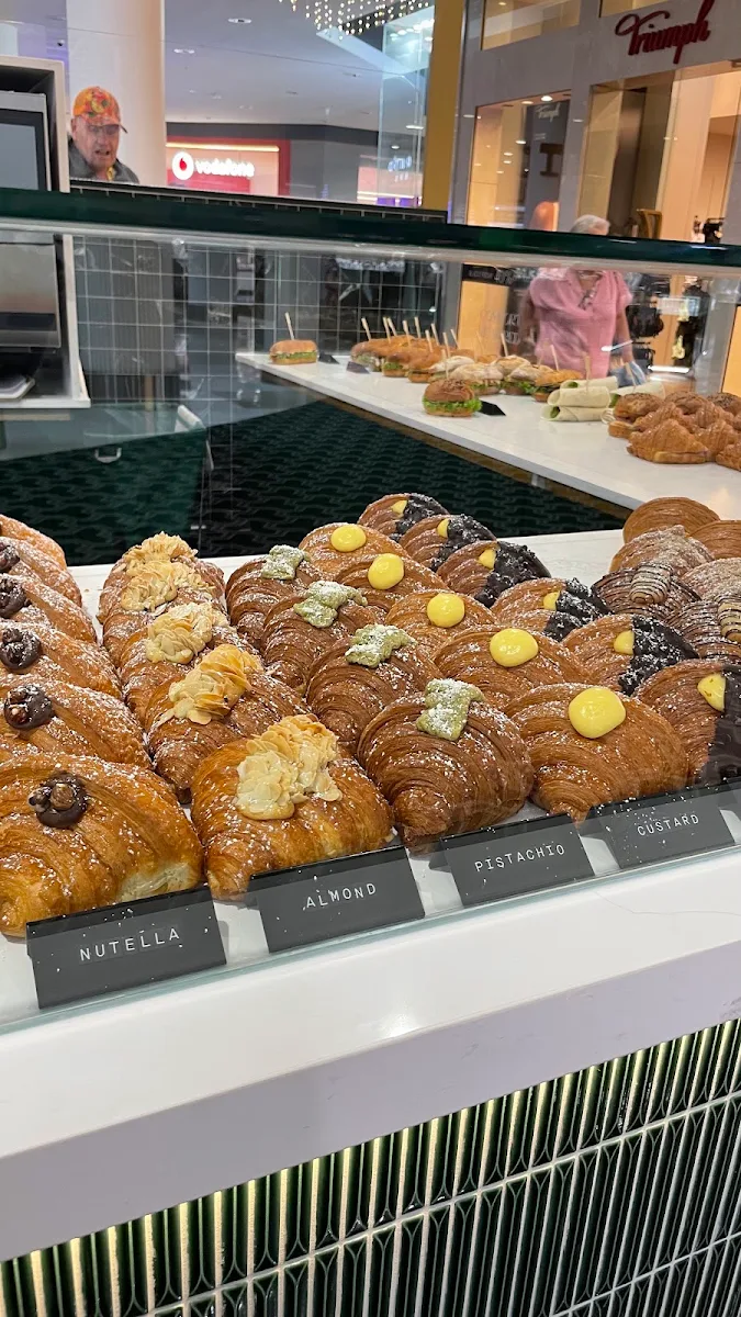 Highlights, Aroma Bakery Carindale