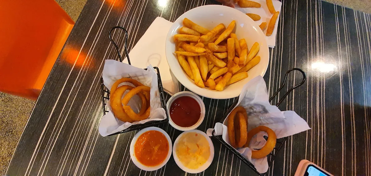 Chips, Craver's Pizzeria