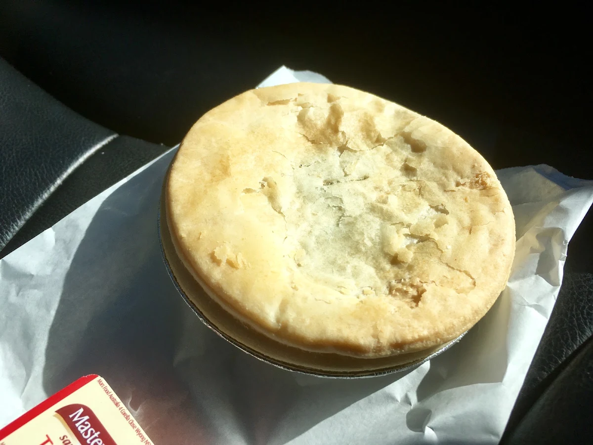 Beef Pie, Waminda Bakery
