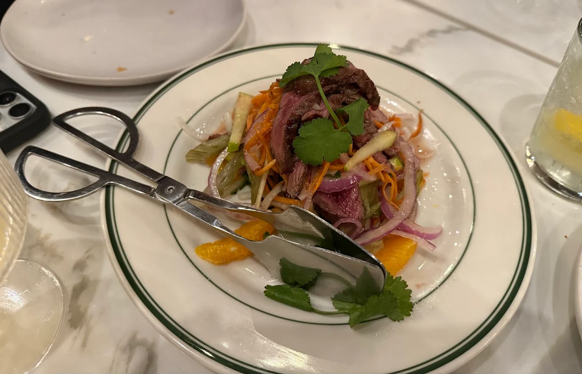 - Gỏi Bò Beef Salad